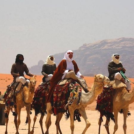 Wadi Rum Wonders Camp Extérieur photo