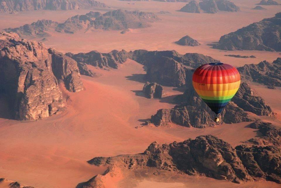 Wadi Rum Wonders Camp Extérieur photo
