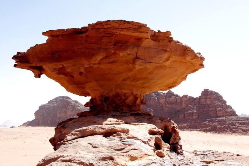 Wadi Rum Wonders Camp Extérieur photo