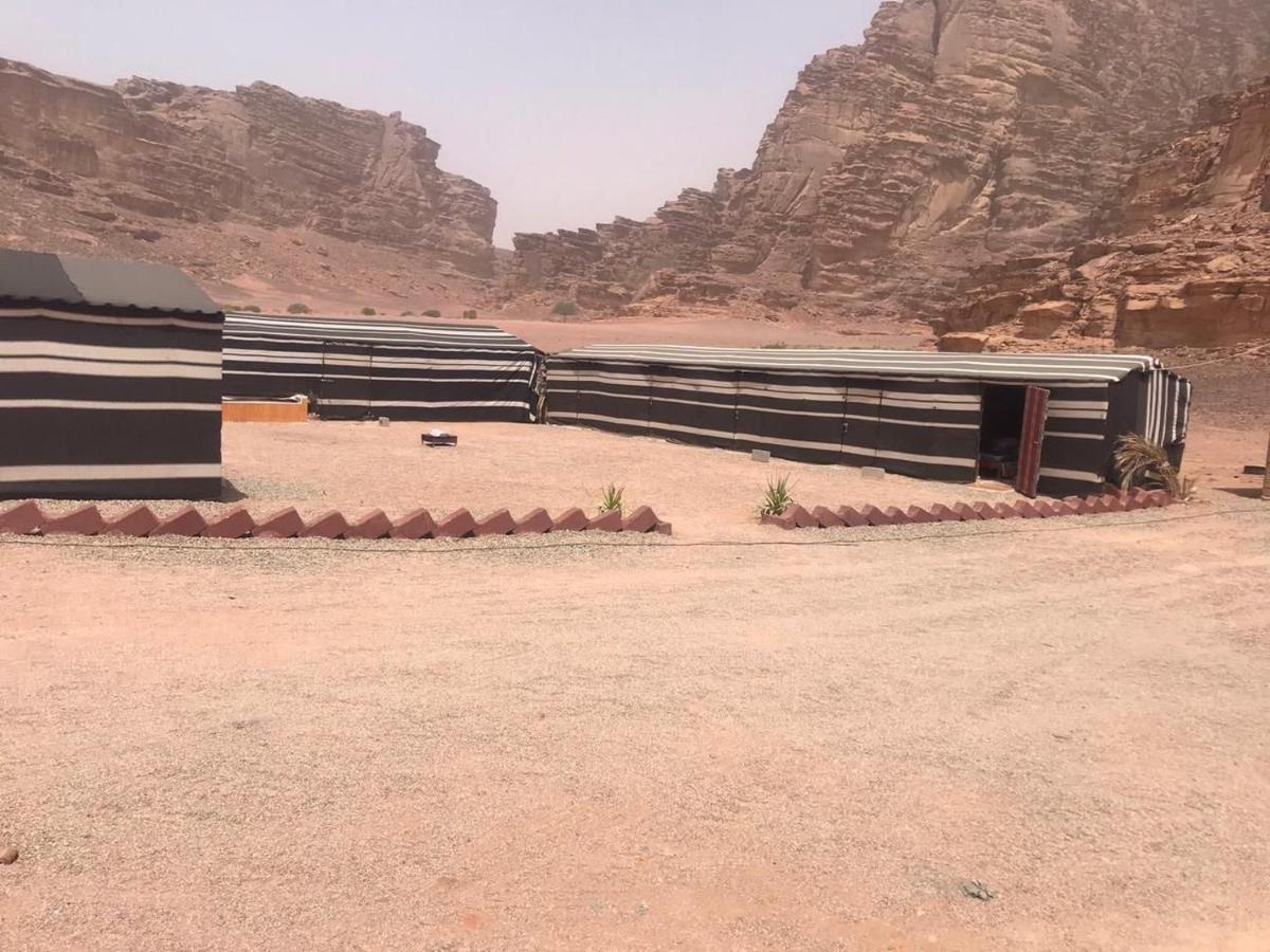 Wadi Rum Wonders Camp Extérieur photo